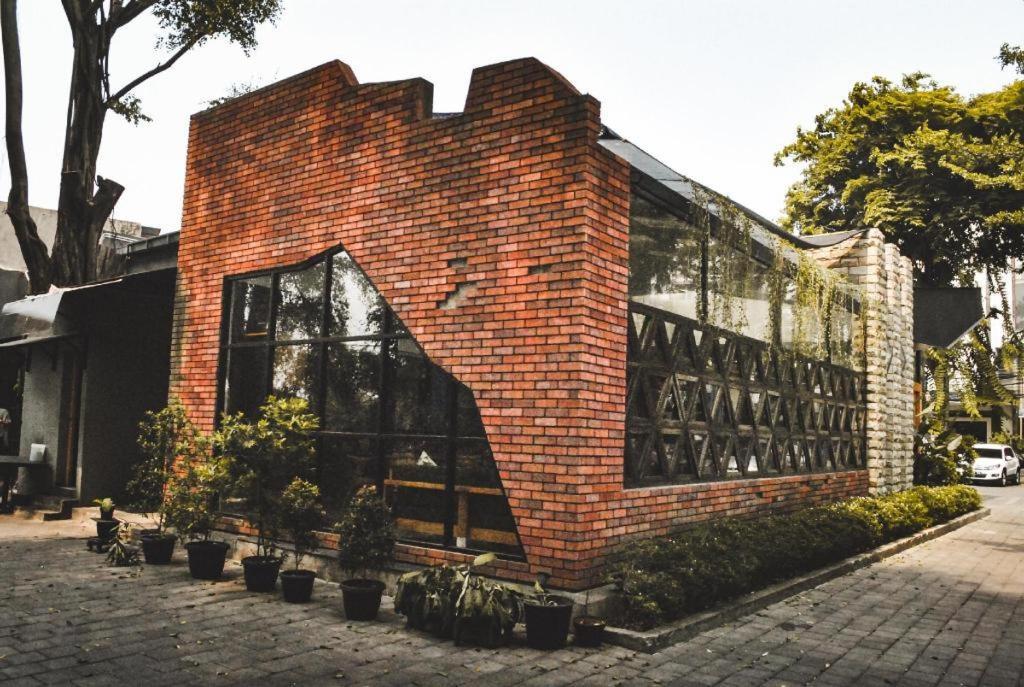 Hotel Oyo 780 Acg House Kalibata Syariah Giacarta Esterno foto
