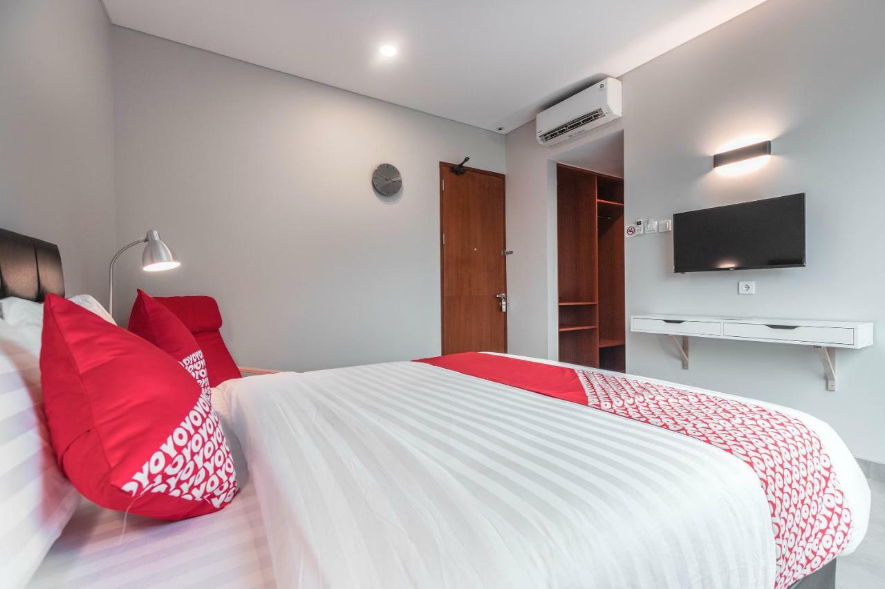 Hotel Oyo 780 Acg House Kalibata Syariah Giacarta Esterno foto