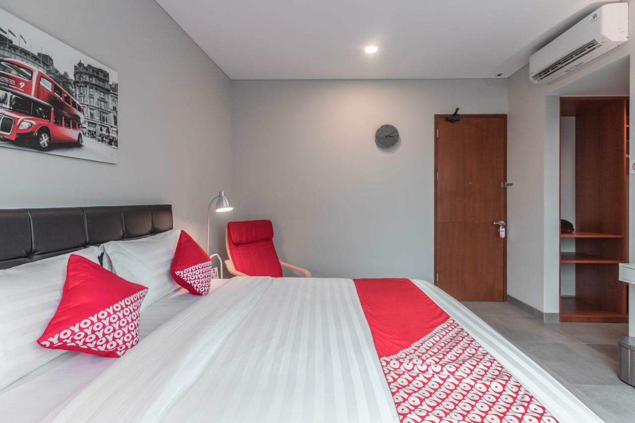 Hotel Oyo 780 Acg House Kalibata Syariah Giacarta Esterno foto